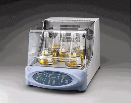    - MaxQ 4000 