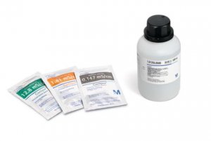 Potassium chloride solution (nominal 1.41 mS/cm) 
