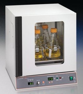 Corning LSE 71 Liter Shaking Incubator CLS6754-1EA