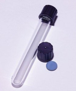 Pyrex Culture tubes with SVL phenolic screwcaps SLW1636/34MP-40EA