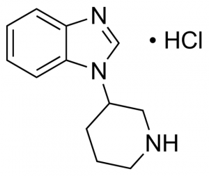 1-(Piperidin-3-yl)-1H-benzo[d]imidazole hydrochloride CDS019551-50MG