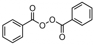 Benzoyl peroxide blend with dicyclohexyl phthalate 