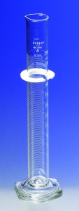Pyrex class A serialized/certified single metric scale graduated cylinder CLS306225-1EA