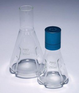 Pyrex Culture flask, baffled, delong neck, SLW1141/12-10EA