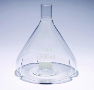 Pyrex Fernbach culture flask, baffled SLW1139/10-2EA