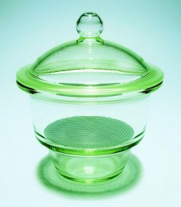 Pyrex Non-vacuum desiccator SLW1590/02D-1EA