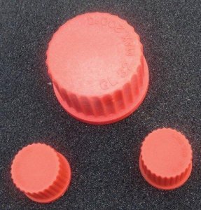 Synthware Nylon cap with PTFE faced silicone liner SYNGL32-1EA