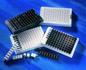 Corning 1 x 8 Stripwell 96 well plates 