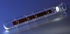 Pyrex Lifetime Red graduated tube CLS795225-1EA