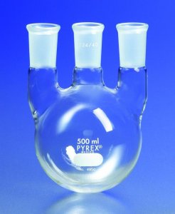 Pyrex round-bottom vertical three neck distilling flask, with 24/40 joints 