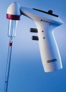 Hirschmann pipetus Junior pipette controller 