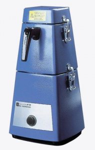 IKA M 20 universal mill 