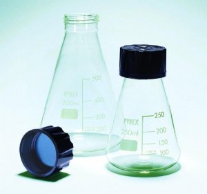 Pyrex Erlenmeyer flask, graduated with SVL screwcaps SLW1137/06M-10EA