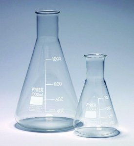 Pyrex Erlenmeyer flask, narrow neck, with printed trace code SLW1130/06D-10EA