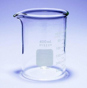 Pyrex Griffin beakers, heavy duty, graduated SLW1003-600-6EA
