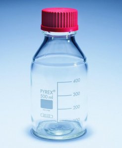 Pyrex Media-Lab Bottles, with high temperature cap and pouring ring, with printed trace code SLW1516/01RED-10EA