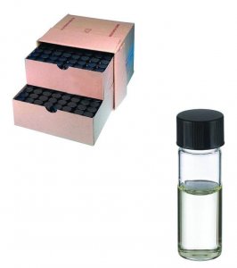 WHEATON clear sample vial with PTFE faced rubber lined cap packed in partitioned tray DWKW224582-144EA