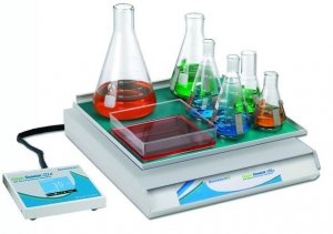 Orbi-Shaker CO2 XL orbital shaker with flat mat platform Z741339-1EA