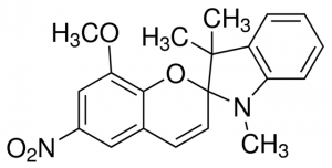 1,3-Dihydro-8-methoxy-1,3,3-trimethyl-6-nitrospiro[2H-1-benzopyran-2,2-(2H)-indole] 