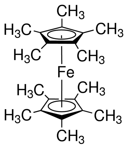 Bis(pentamethylcyclopentadienyl)iron(II) 