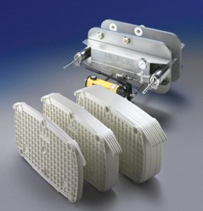 Disposable Adapter Kit 3 through adapters, 3 blind adapters MP0DADAPT