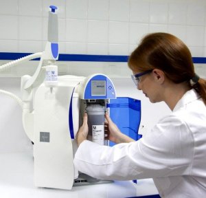 Milli-Q Direct Water Purification System ZR0Q016WW
