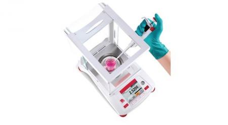   OHAUS Adventurer (AX) 