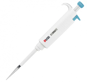  1- MicroPette Plus 100  Dlab 7030302023