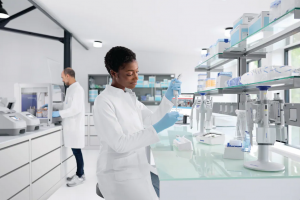   Xplorer, 0,5  10 , , Eppendorf 4861000015